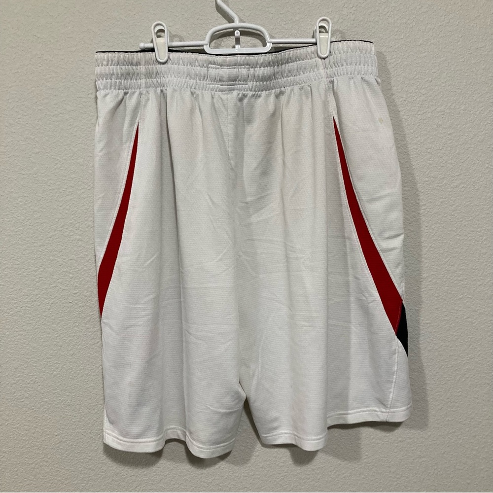 Champs shorts - Picture 6 of 7